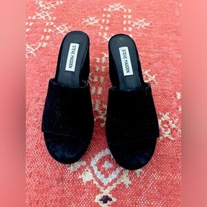Steve Madden Heels/Mules in Black Suede